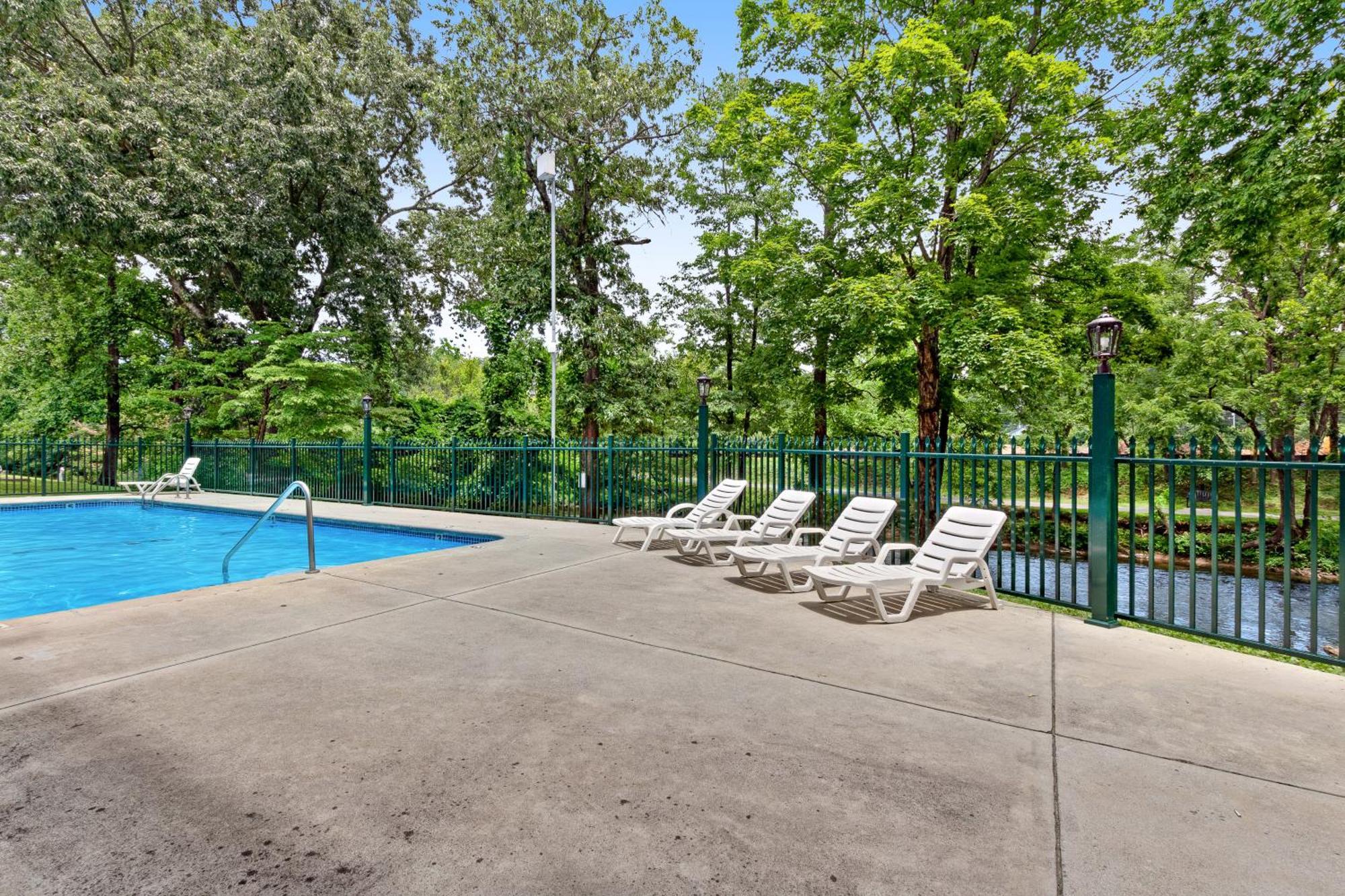 Pigeon Forge Paradise 部屋 写真